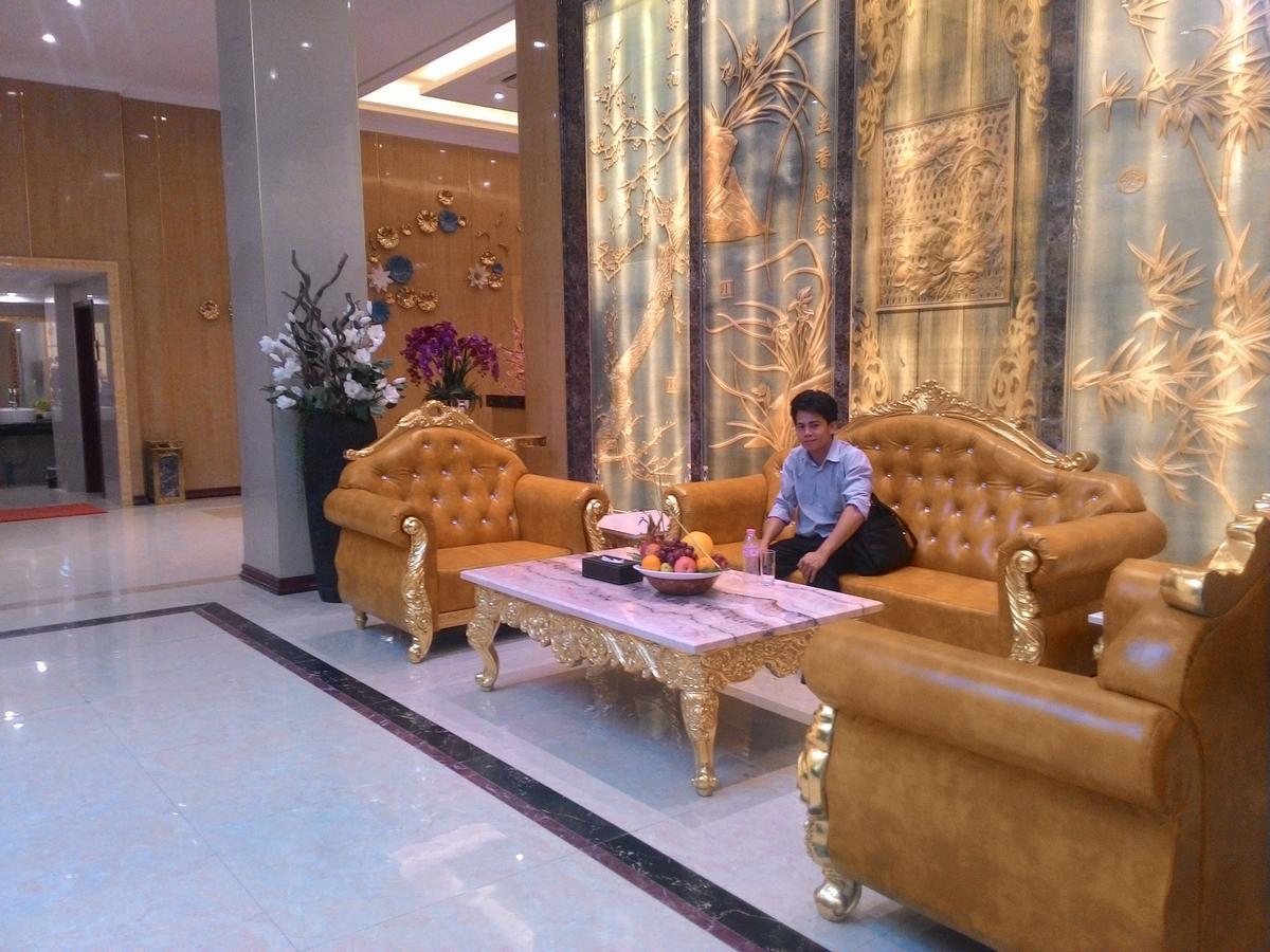 Apollo Hotel Yangon Exterior photo