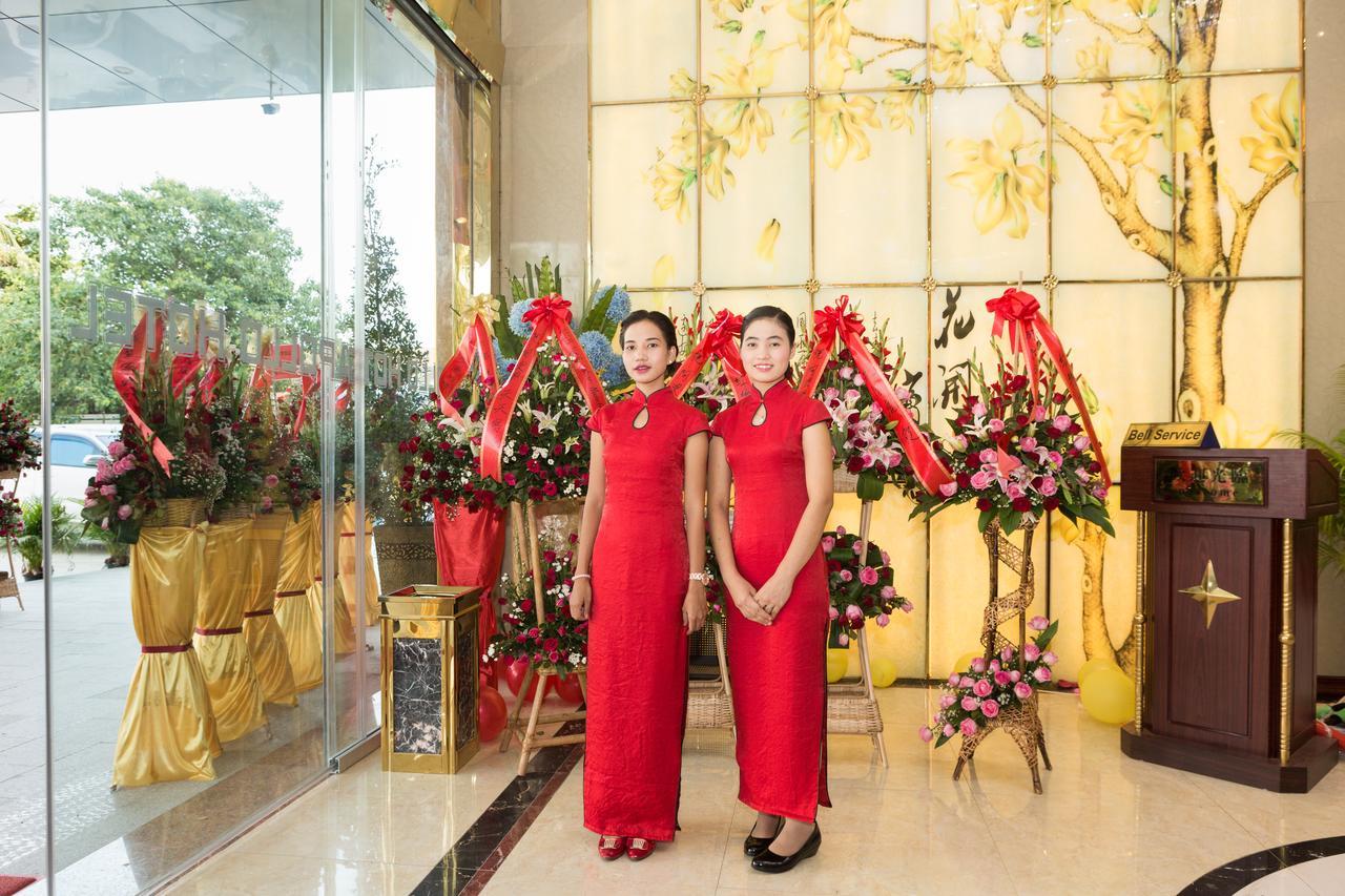 Apollo Hotel Yangon Exterior photo